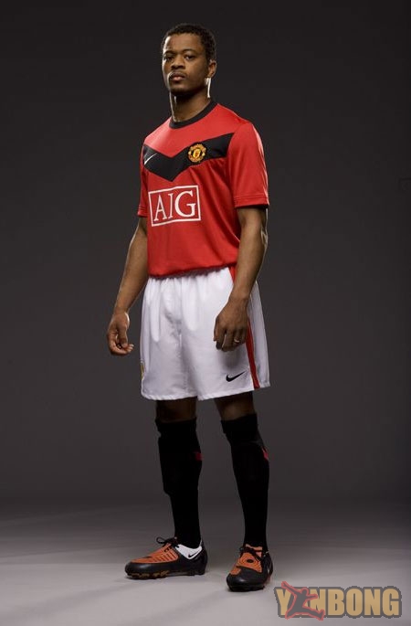 MU new jersey 2.JPG